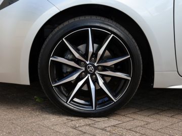 Toyota Corolla Touring Sports
